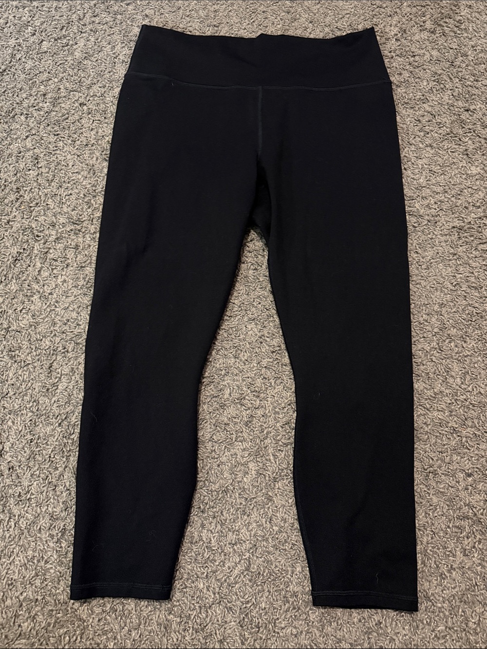 Fabletics Black High-Waist Cropped Leggings